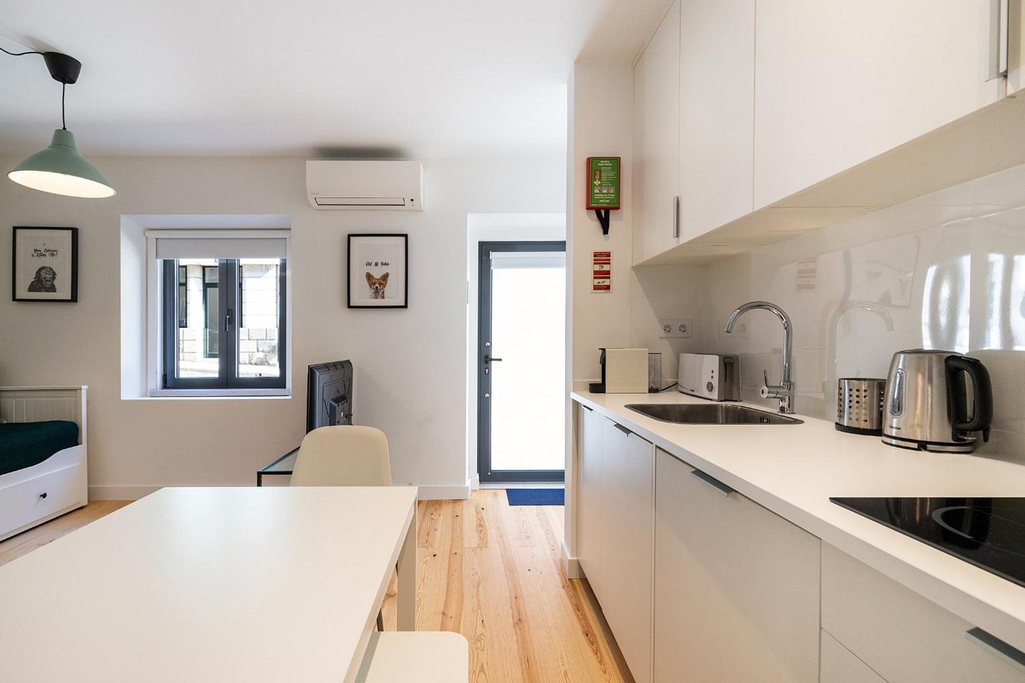 Design And Bright Studios Near Pasteis De Belem Лиссабон Экстерьер фото